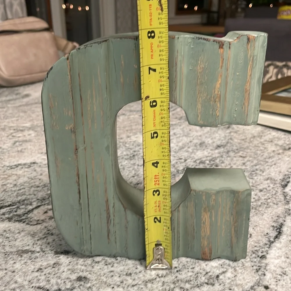 C Decor Initial - Picture 5 of 6
